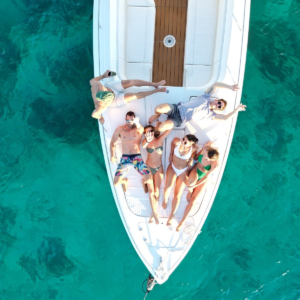 Unwind in Luxury: Yacht and Sun Bathing Experiences